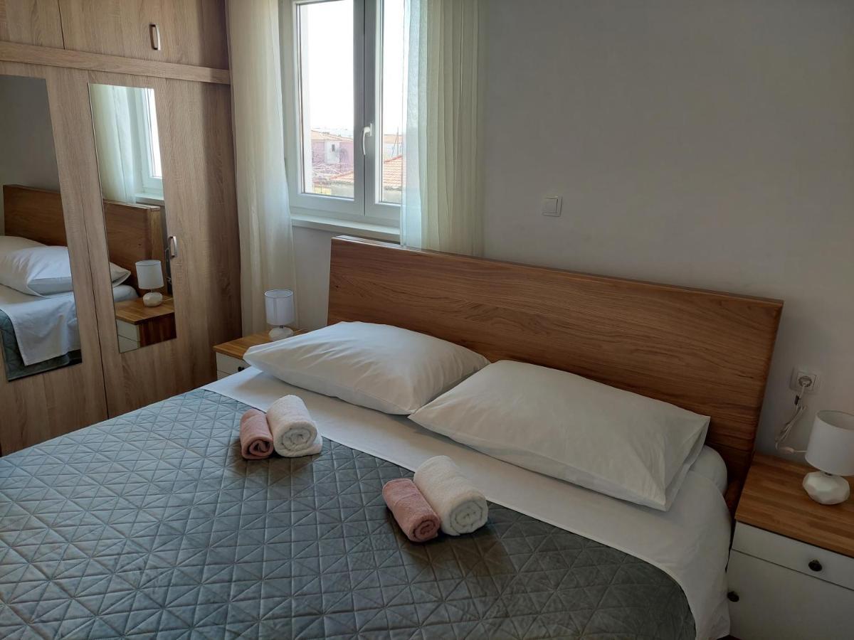 Apartment Ma Mi Trogir Luaran gambar